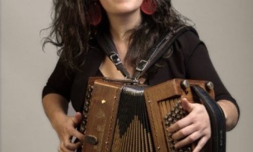 Charlotte accordéoniste