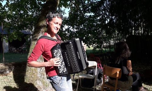 Accordeoniste-amateur-Estelle L