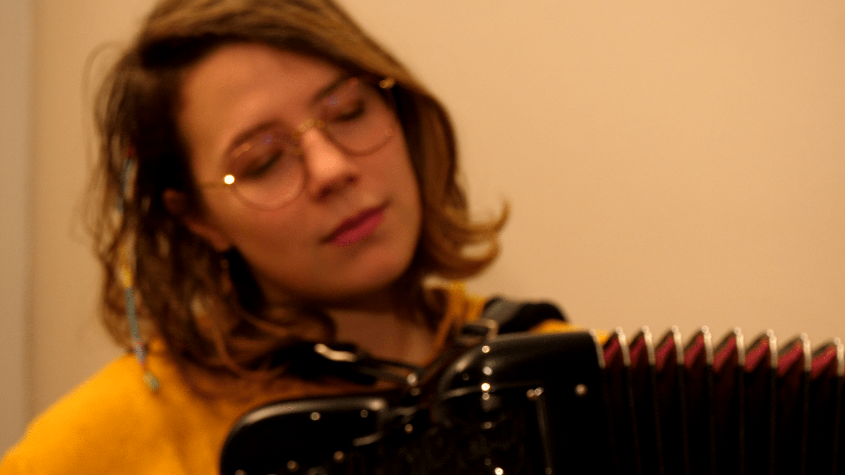 Accordéoniste musique actuelle Maëlle AGUILA