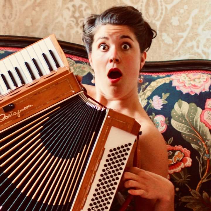 Charlotte Bessard – L’accordéon au théâtre